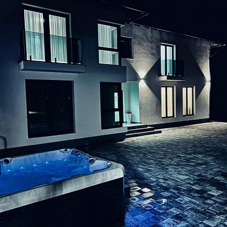 Vila Diamond Lux&Spa 索瓦塔 外观 照片